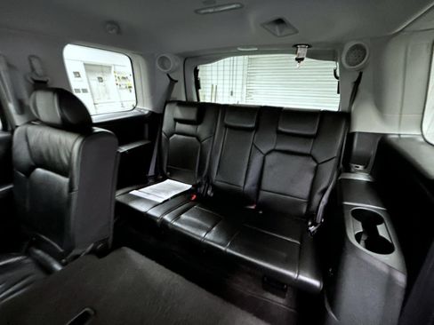 Used 2011 Honda Pilot Touring image 19