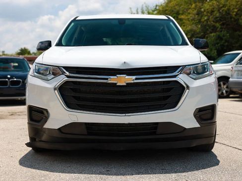 Used 2021 Chevrolet Traverse LS FWD image 12