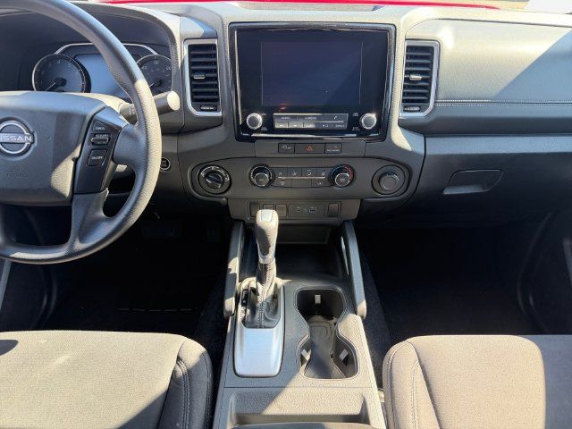 Used 2023 Nissan Frontier SV AWD/4WD image 12