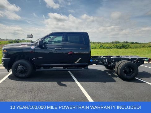 New 2026 RAM 3500 Tradesman AWD/4WD image 5