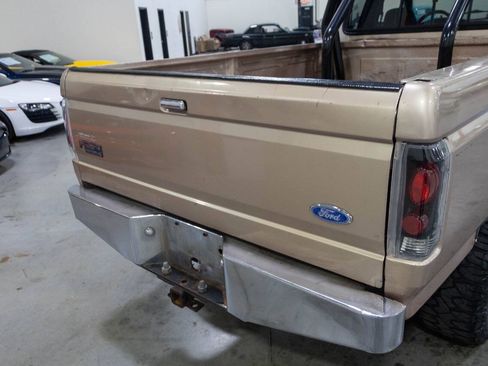 Used 1997 Ford F250 2WD SuperCab Heavy Duty image 22
