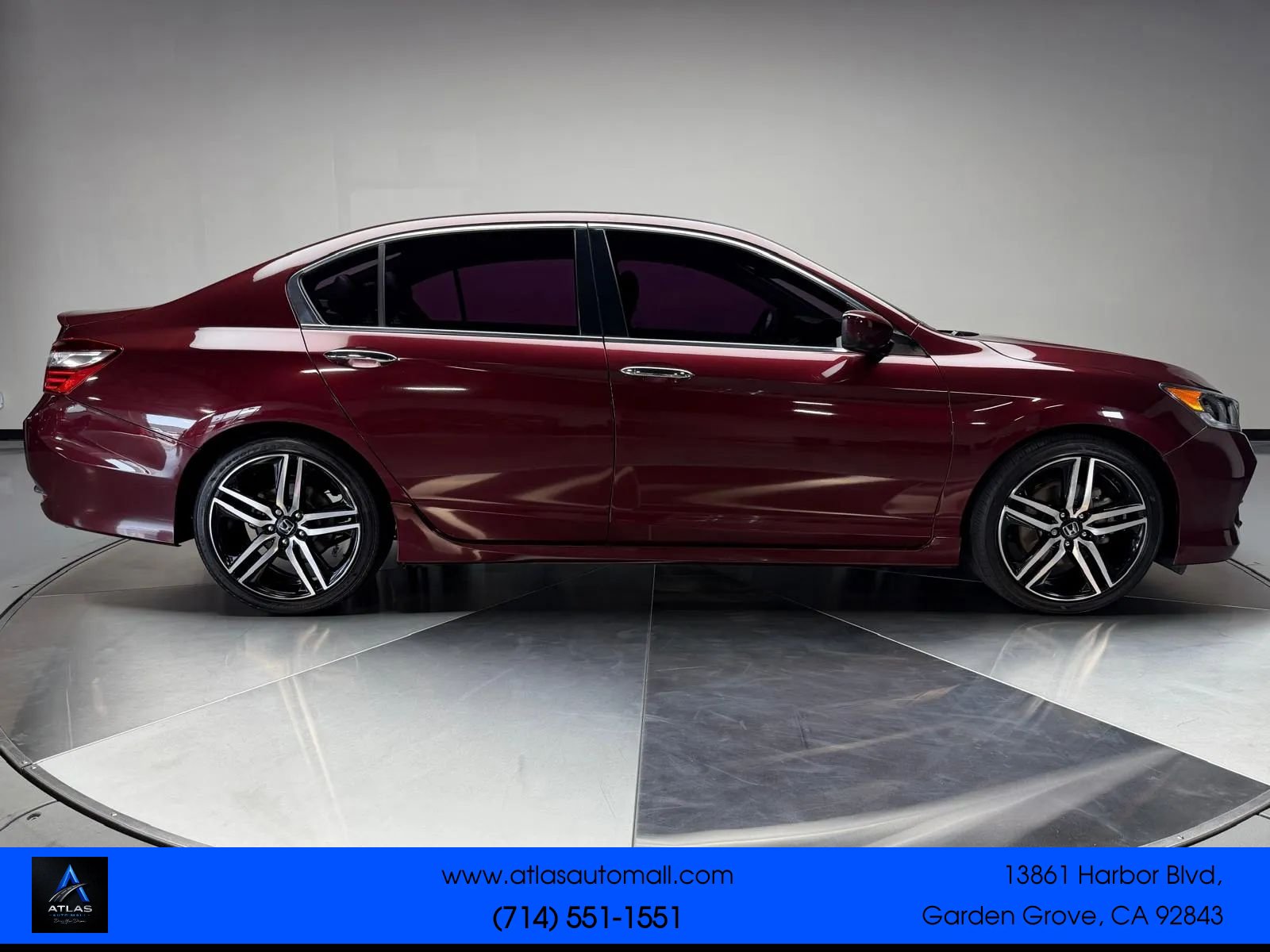 Used 2016 Honda Accord Sport image 7
