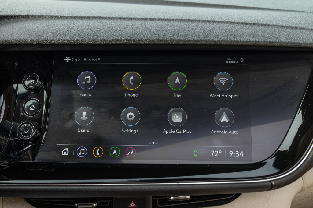 Used 2023 Buick Envision Avenir AWD/4WD image 17