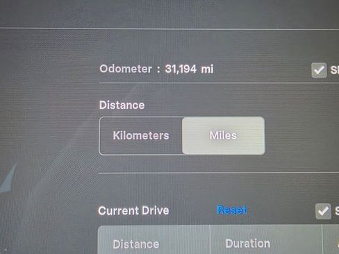 Used 2021 Tesla Model 3 Standard Range Plus image 31