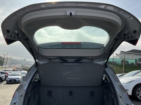 Used 2021 Chevrolet Bolt LT image 9