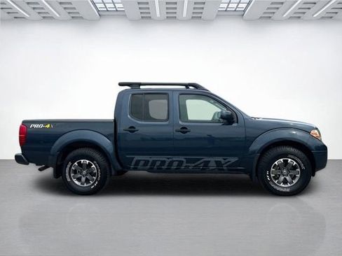 Used 2021 Nissan Frontier PRO-4X w/ Pro-4x Utility Package image 3
