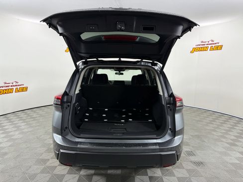New 2026 Nissan Rogue SV FWD image 5