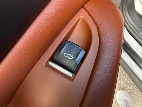 Used 2023 BMW X5 sDrive40i w/ M Sport Package image 14