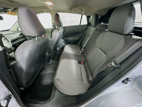 Used 2024 Subaru Crosstrek 2.0i Premium image 32