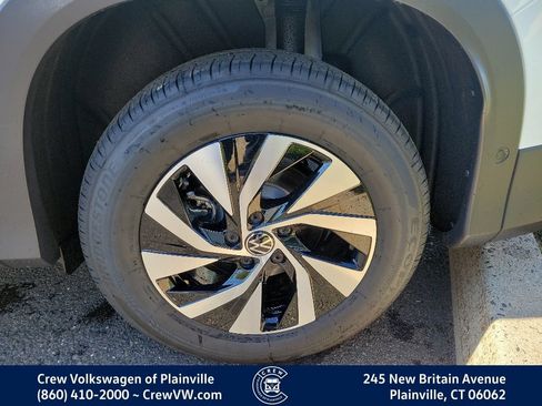 New 2026 Volkswagen Tiguan S AWD/4WD image 18