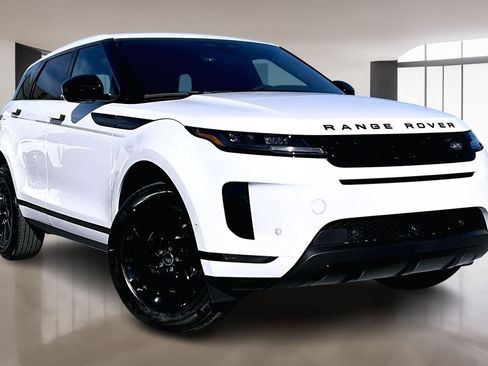 Used 2026 Land Rover Range Rover Evoque S image 2