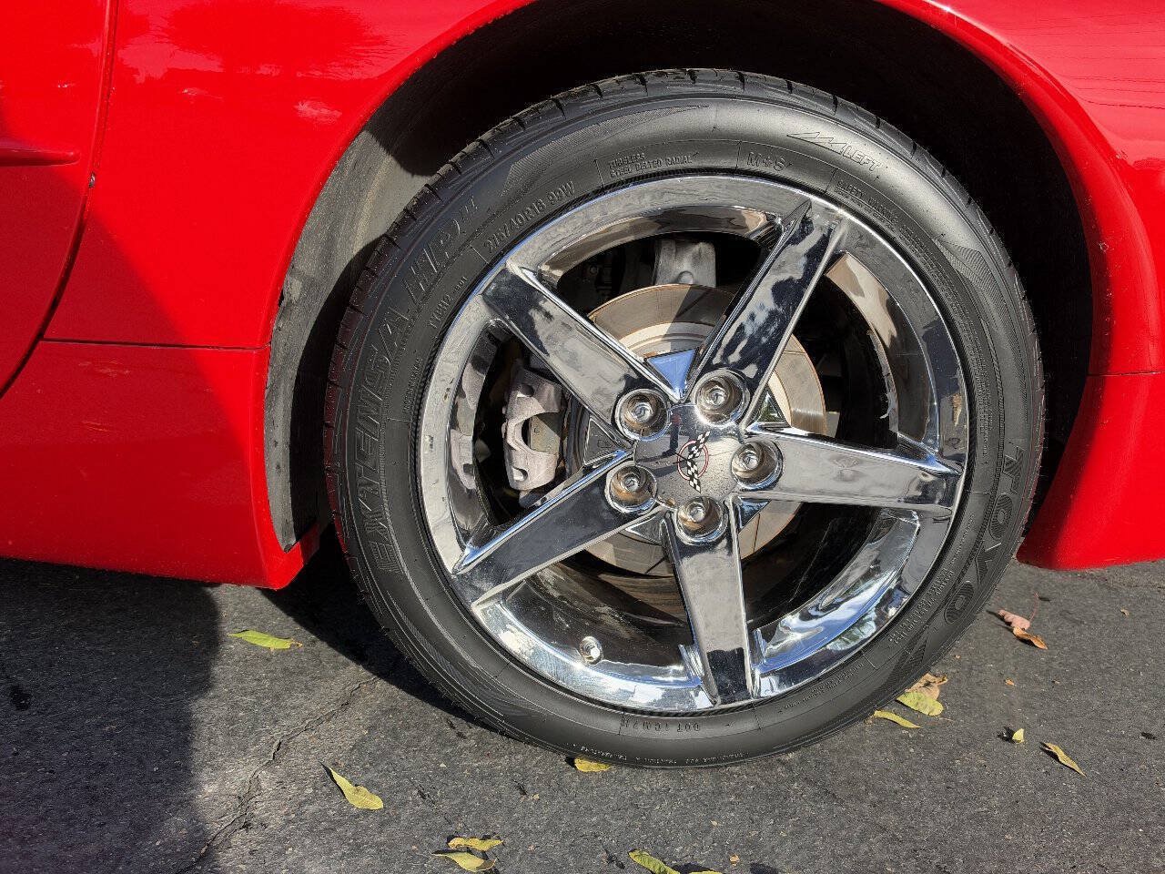Used 1998 Chevrolet Corvette Coupe RWD image 17
