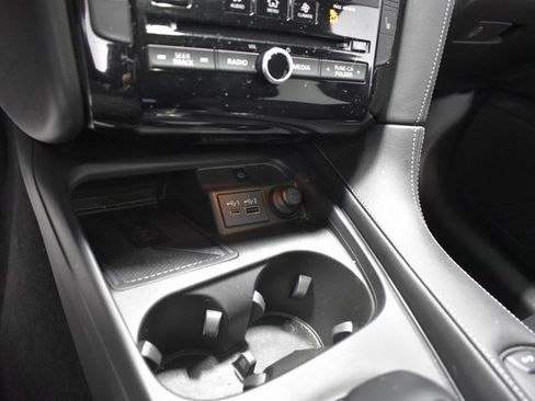 Used 2025 INFINITI QX55 Luxe w/ Cargo Package image 21