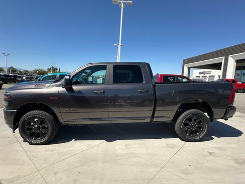 New 2026 RAM 2500 Big Horn AWD/4WD image 3