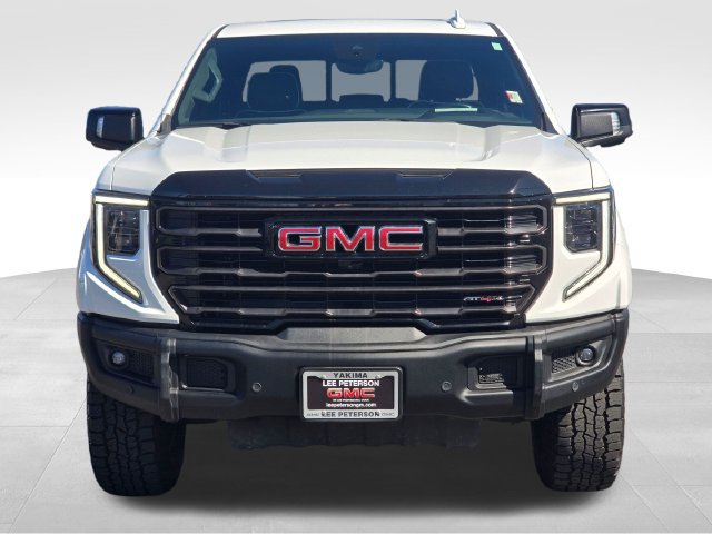 Used 2024 GMC Sierra 1500 AT4X AWD/4WD image 8