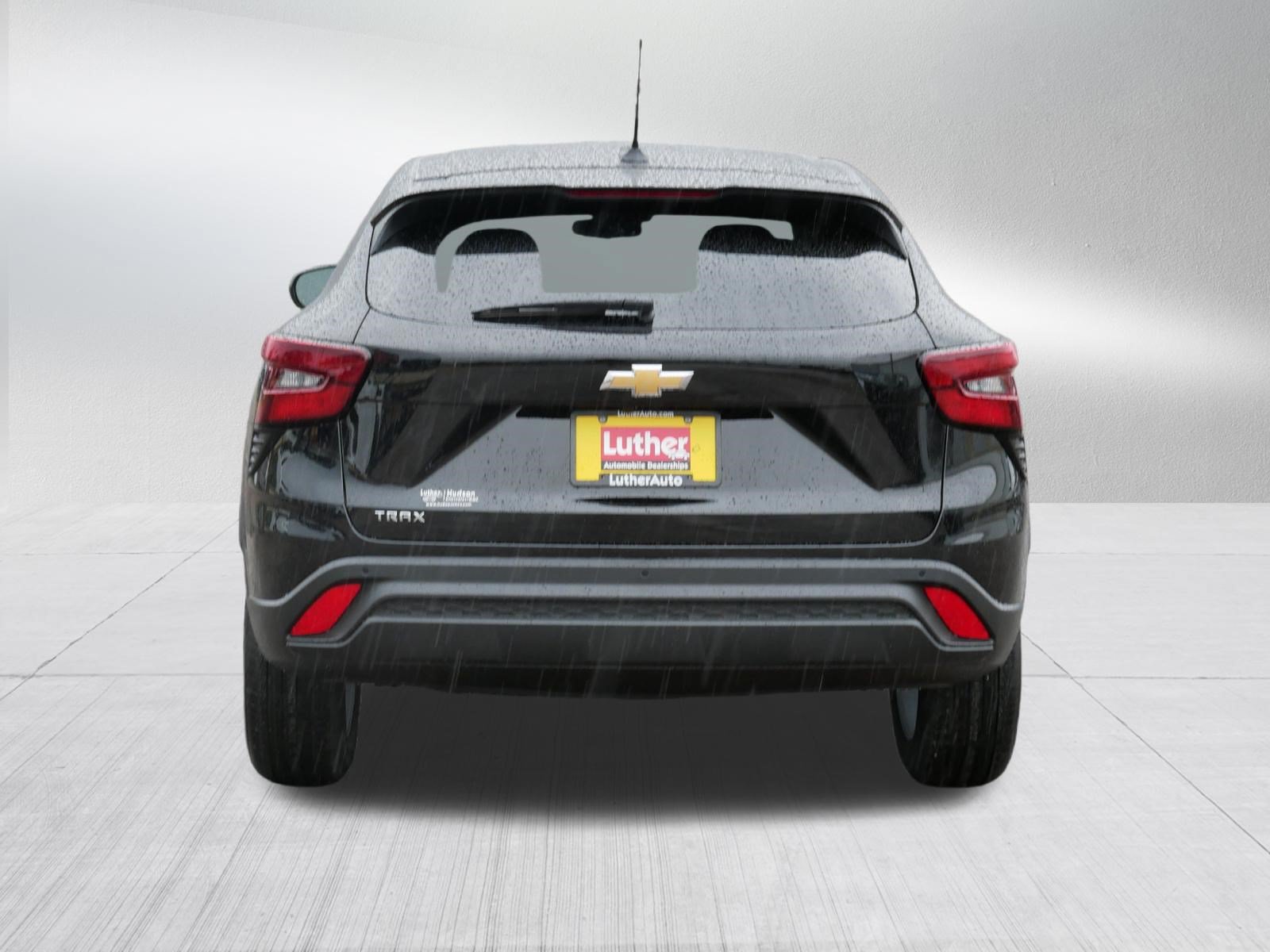 New 2026 Chevrolet Trax LS w/ LS Convenience Package FWD image 4