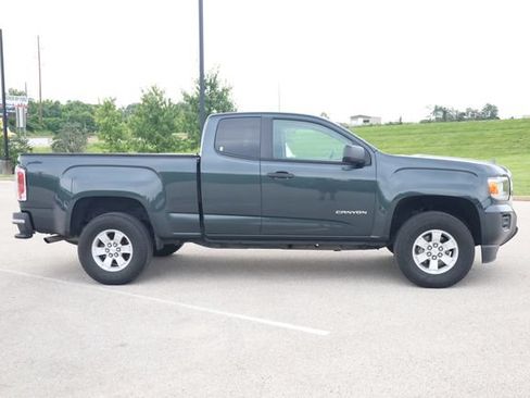 Used 2017 GMC Canyon W/T w/ Convenience Package RWD image 4