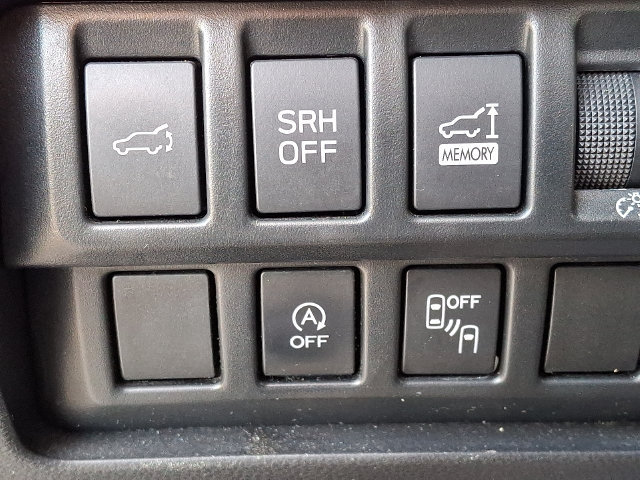 Used 2021 Subaru Forester Premium AWD/4WD image 25