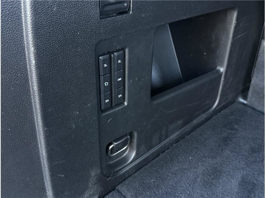 Used 2019 Ford Expedition Limited RWD image 26