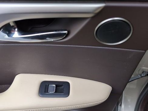 Used 2019 Lexus RX 350L AWD image 22