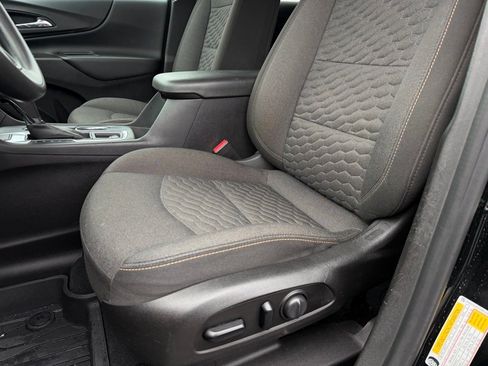 Used 2021 Chevrolet Equinox LT image 10