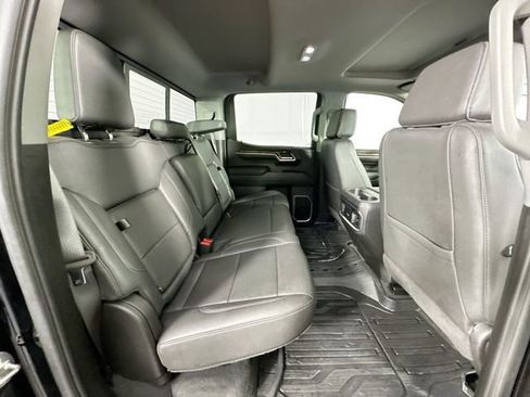 Used 2024 GMC Sierra 1500 Elevation w/ Elevation Premium Package AWD/4WD image 29