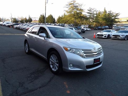 Used 2012 Toyota Venza AWD image 2