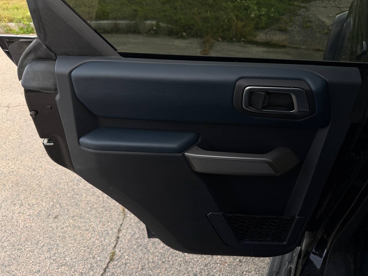 Used 2023 Ford Bronco Outer Banks AWD/4WD image 11