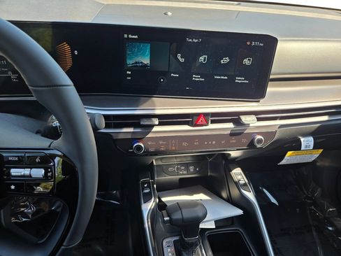 New 2026 Kia Sorento S FWD image 24