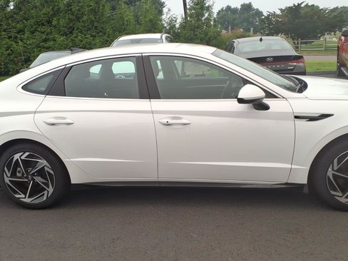 Certified 2026 Hyundai Sonata SEL FWD image 4