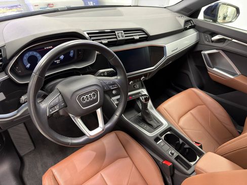 Used 2020 Audi Q3 2.0T Premium w/ Convenience Package AWD/4WD image 26