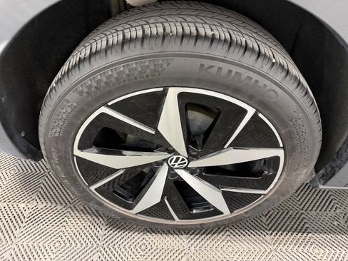 Used 2023 Volkswagen ID.4 Pro S image 42