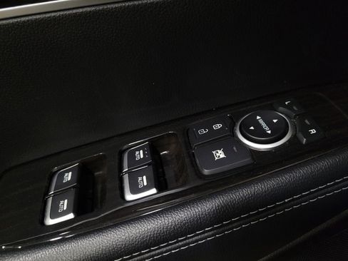 Used 2019 Kia Sorento AWD image 27