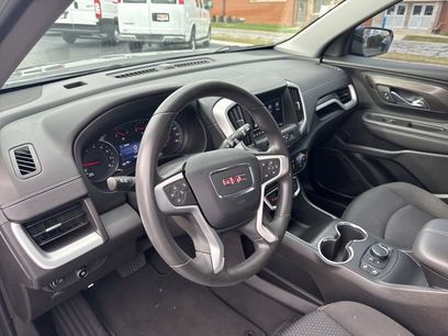 Used 2023 GMC Terrain SLE w/ Driver Convenience Package