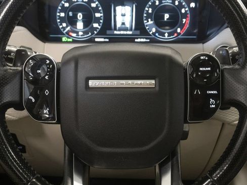 Used 2018 Land Rover Range Rover Velar S AWD/4WD image 15