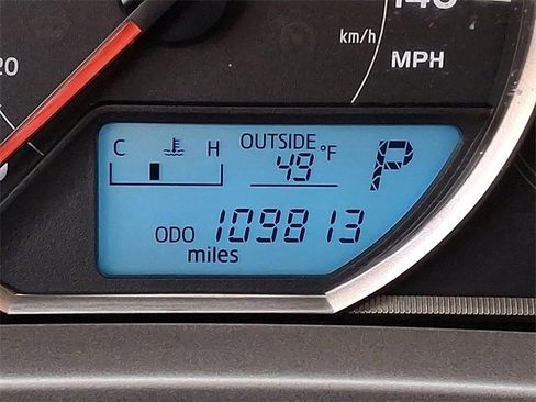 Used 2015 Toyota RAV4 XLE image 20