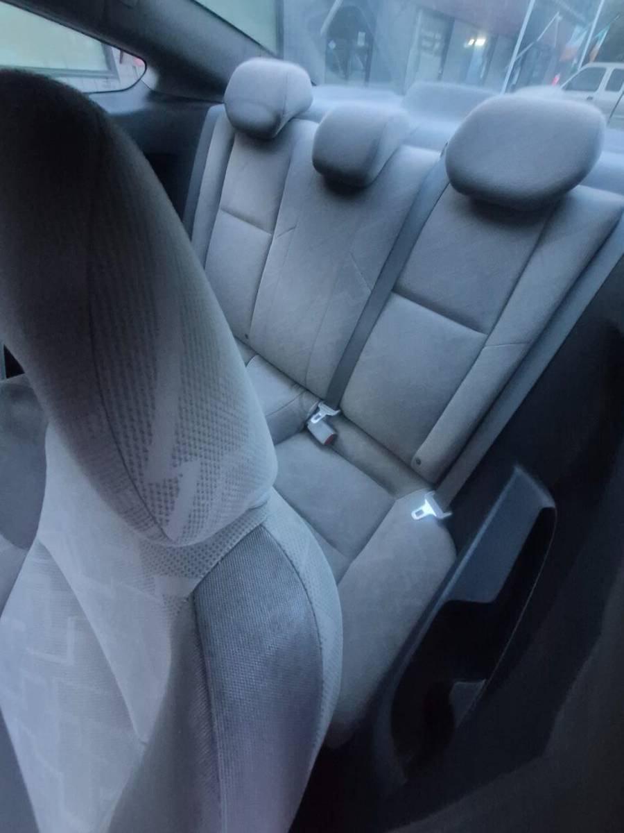 Used 2012 Honda Civic LX image 11