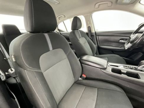 Used 2022 Nissan Sentra SV image 11