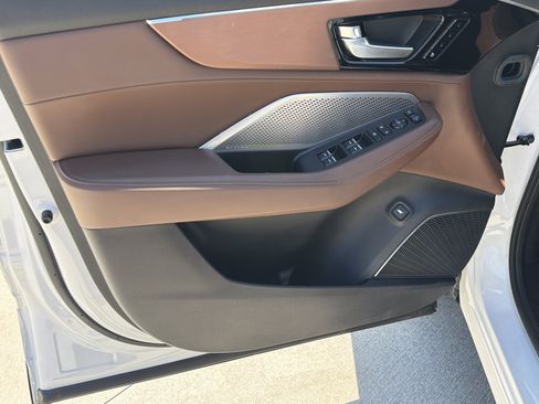 Certified 2023 Acura MDX FWD w/ Technology Package image 14