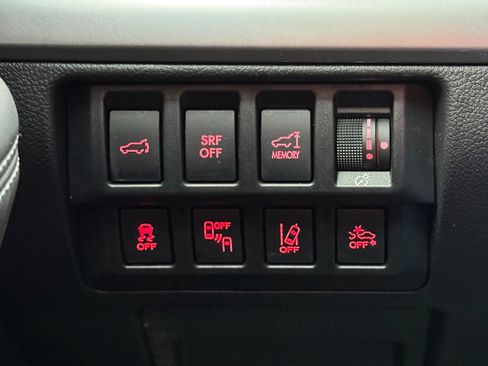 Used 2017 Subaru Outback 2.5i Premium image 23