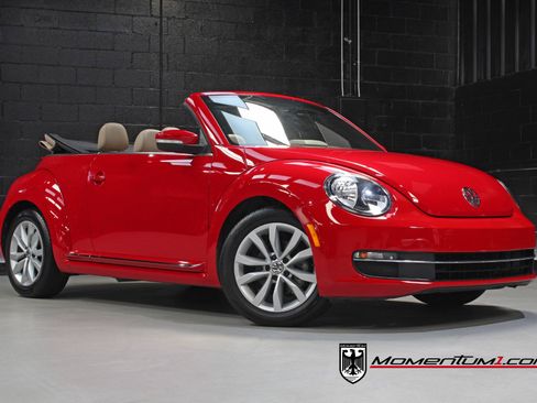 Used 2014 Volkswagen Beetle TDI FWD image 1