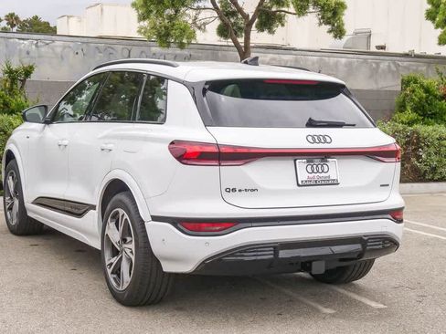 New 2027 Audi Q6 e-tron Premium Plus AWD/4WD image 7