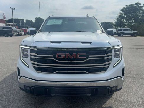 Used 2025 GMC Sierra 1500 SLT RWD image 10