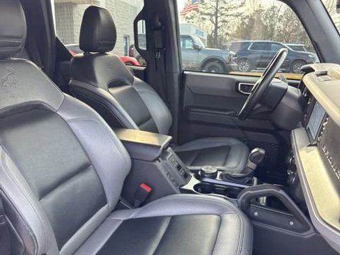 Used 2024 Ford Bronco Big Bend image 12