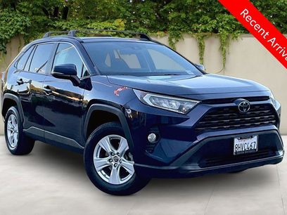 Used 2019 Toyota RAV4 XLE w/ All Weather Liner Package