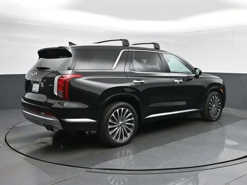 Used 2023 Hyundai Palisade Calligraphy AWD/4WD image 7