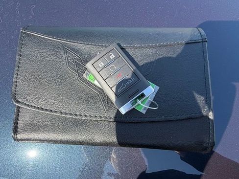 Used 2015 Chevrolet Corvette Z06 w/ 2LZ Preferred Equipment Group image 35