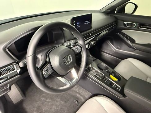 Used 2025 Honda Civic Sport Touring image 16