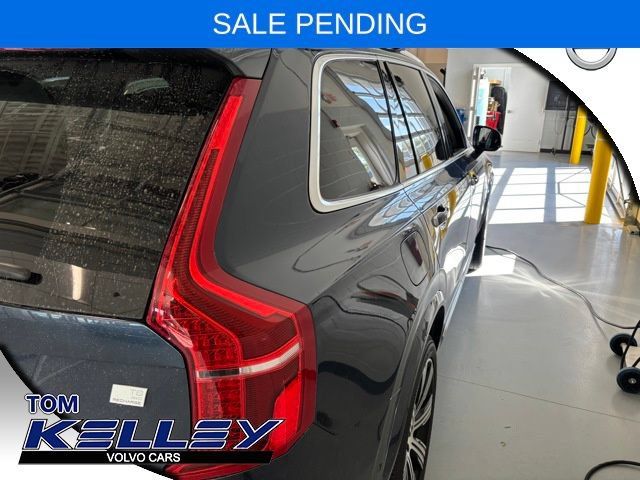 Used 2021 Volvo XC90 T8 Inscription w/ Advanced Package AWD/4WD image 4