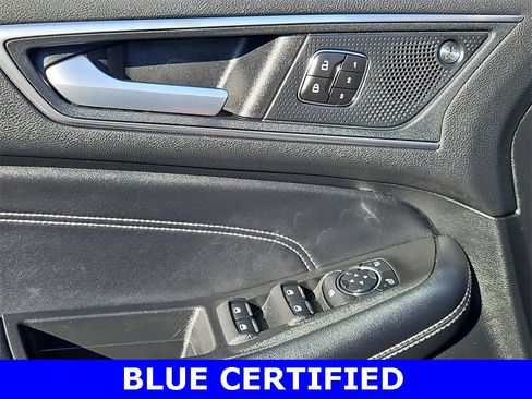 Certified 2023 Ford Edge Titanium image 10